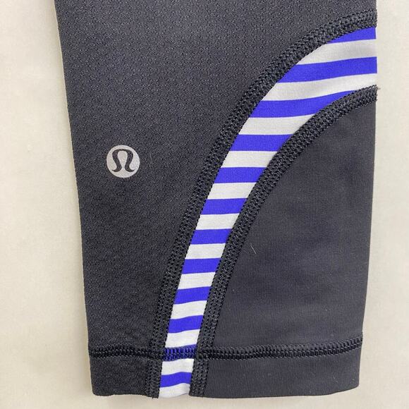 Lululemon Run Inspire Crop Leggings Black & Blue White Narrow Bold Stripes Sz 4 - Picture 7 of 10